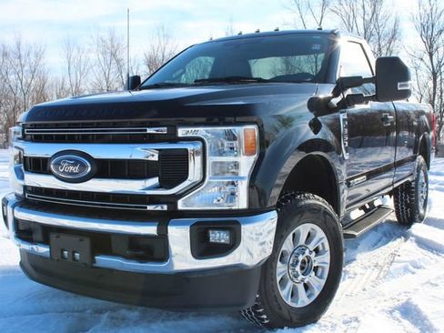 Used 2022 Ford F350 XLT w/ XLT Value Package image 12