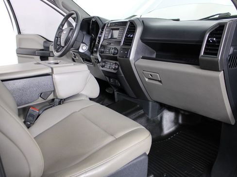 Used 2022 Ford F350 XL w/ Power Equipment Group image 31