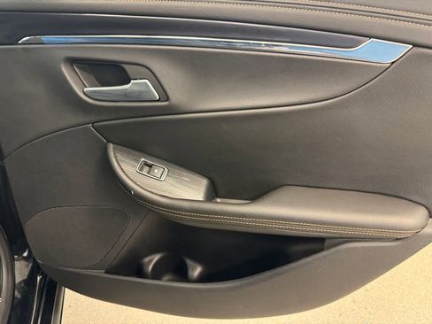 Used 2016 Chevrolet Impala LTZ FWD image 26