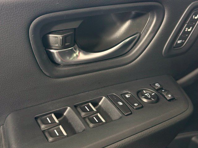 Used 2024 Honda Pilot TrailSport image 14
