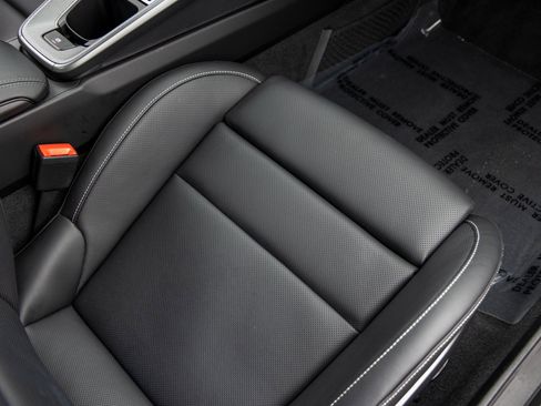 Certified 2025 Porsche 911 Carrera image 43