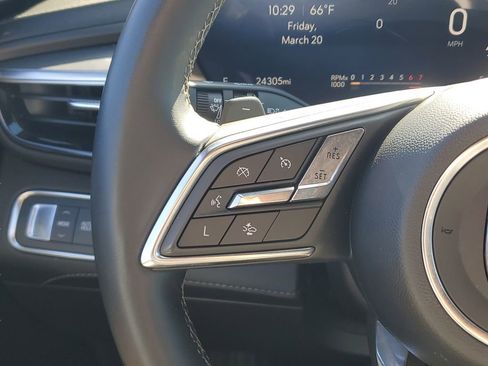 Used 2025 Buick Enclave Sport Touring image 33