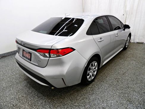 Used 2021 Toyota Corolla LE FWD image 6