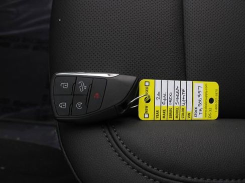 New 2026 GMC Sierra 1500 SLT image 8