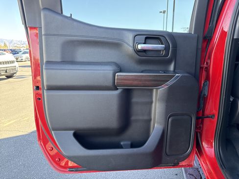 Used 2021 Chevrolet Silverado 1500 LT Trail Boss w/ Convenience Package II image 24