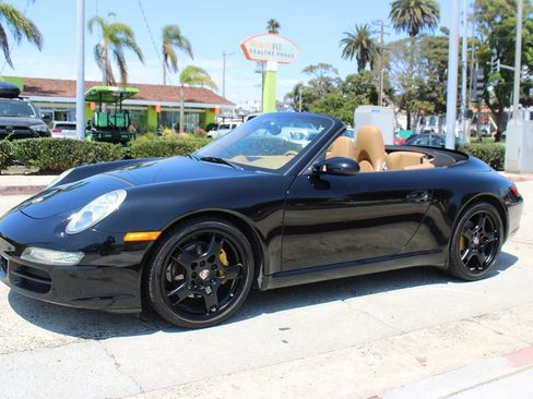 Used 2007 Porsche 911 Carrera RWD image 1