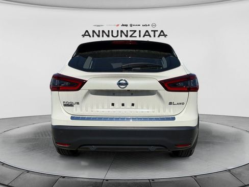 Certified 2022 Nissan Rogue Sport SL AWD/4WD image 4