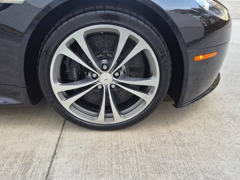 Used 2011 Aston Martin V12 Vantage Base 2dr Coupe image 83