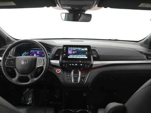 Used 2023 Honda Odyssey Sport image 14