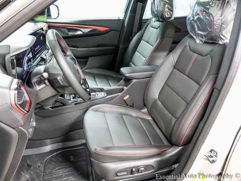 Used 2026 Chevrolet TrailBlazer RS w/ Convenience Package FWD image 9
