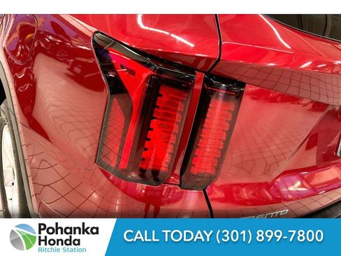Used 2023 Kia Sorento LX image 30