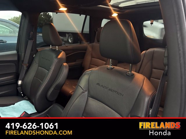 Used 2021 Honda Pilot Black Edition image 17