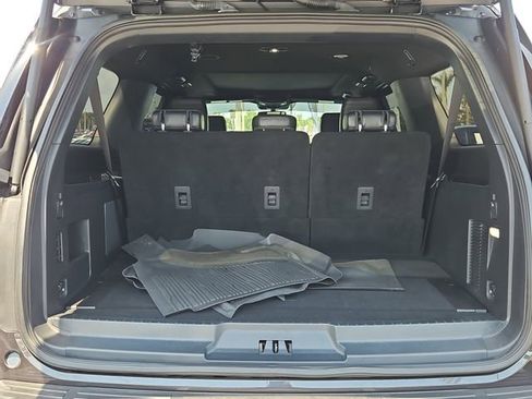 Used 2024 Ford Expedition Max Platinum AWD/4WD image 7
