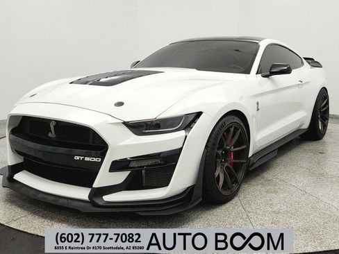 Used 2020 Ford Mustang Shelby GT500 w/ Technology Package RWD image 1