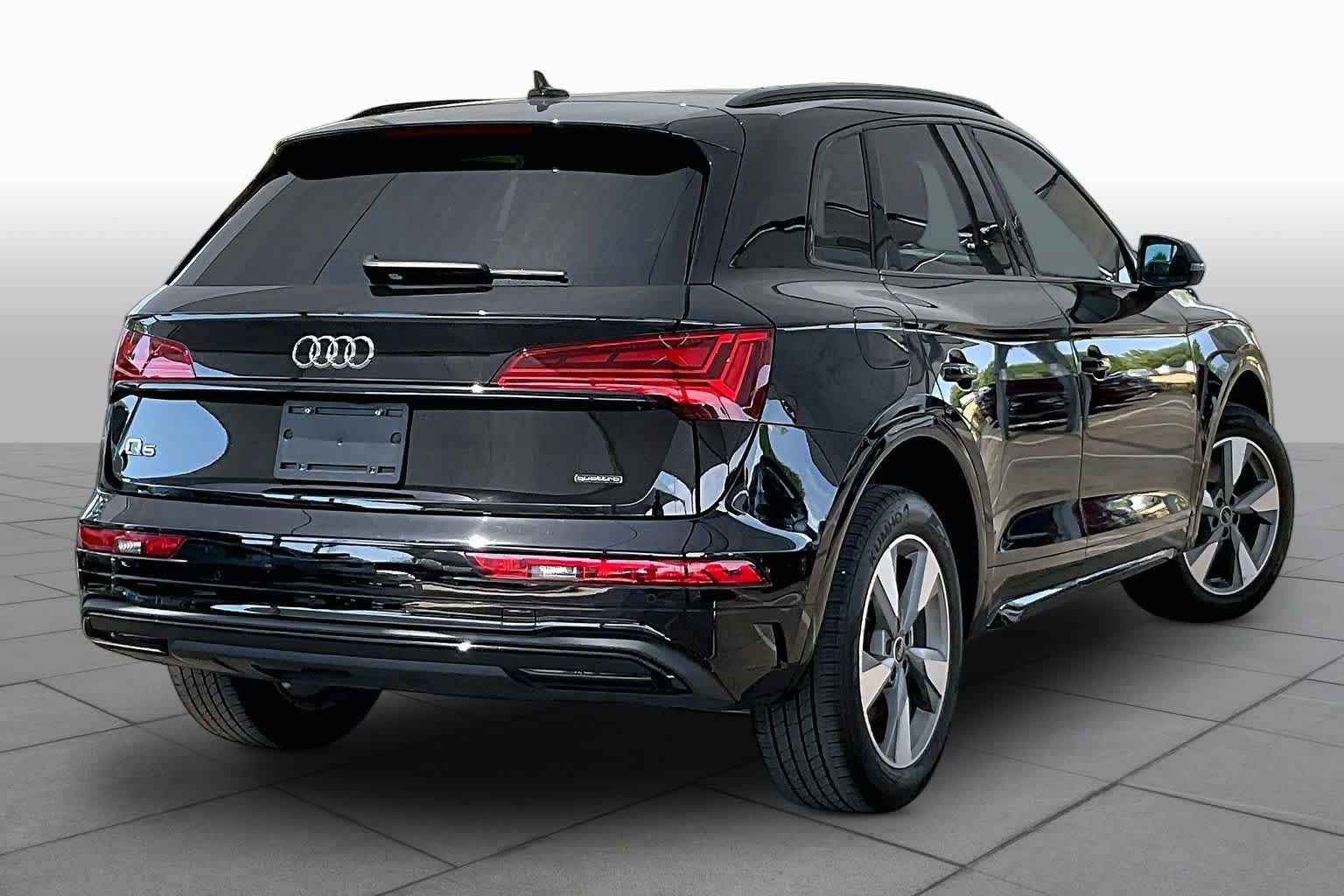Used 2025 Audi Q5 2.0T Premium w/ Convenience Plus Package AWD/4WD image 12