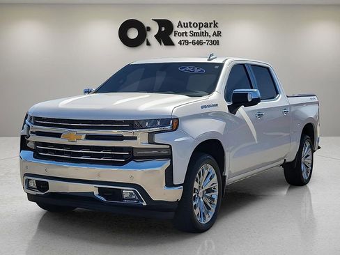 Used 2020 Chevrolet Silverado 1500 LTZ w/ LTZ Plus Package image 2