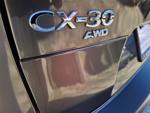 Used 2022 MAZDA CX-30 AWD 2.5 S w/ Select Package image 29