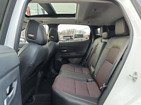 Certified 2025 Nissan Kicks SR w/ SR Premium Package image 10