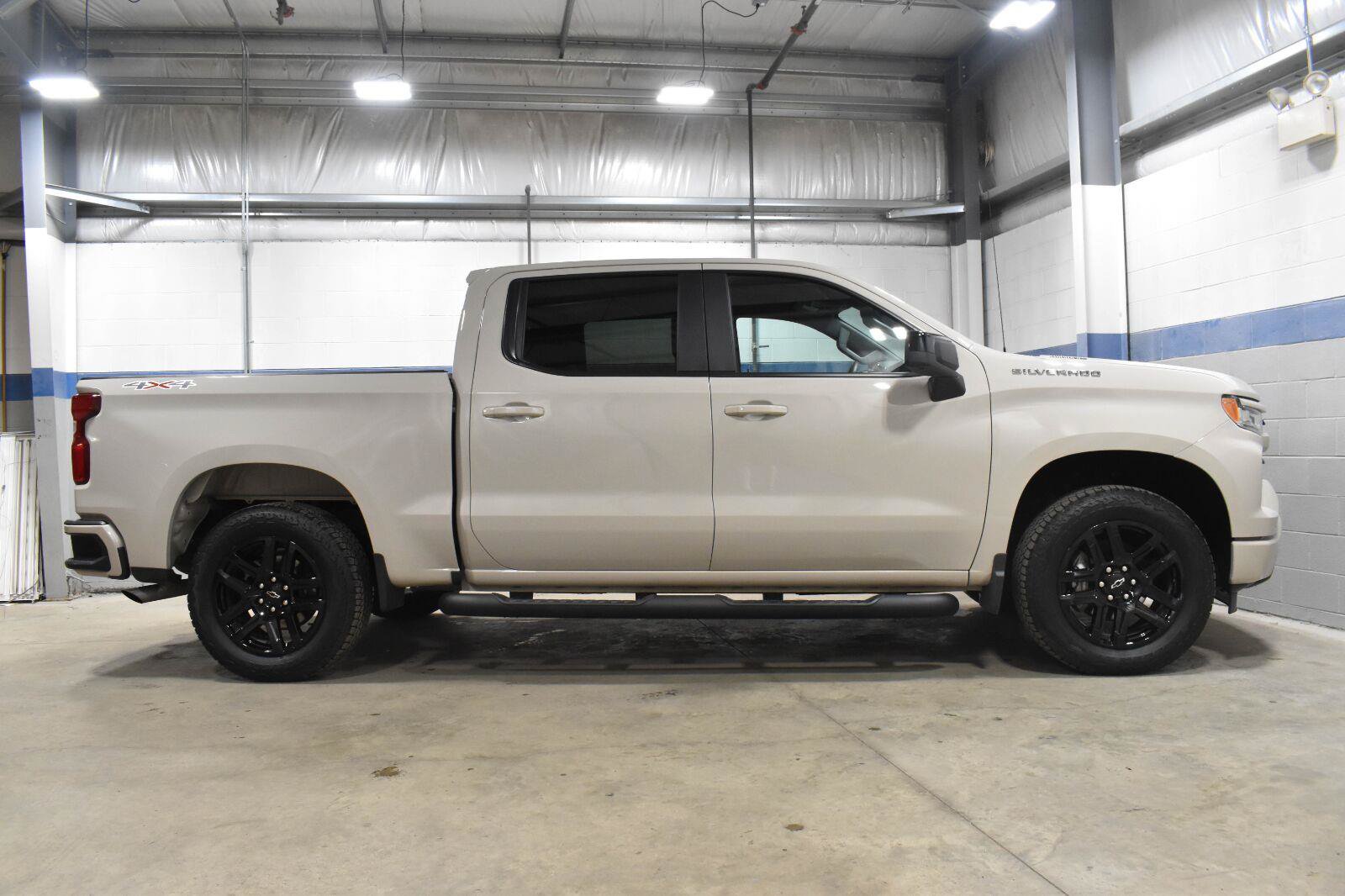 Used 2026 Chevrolet Silverado 1500 RST w/ RST Select Package AWD/4WD image 26