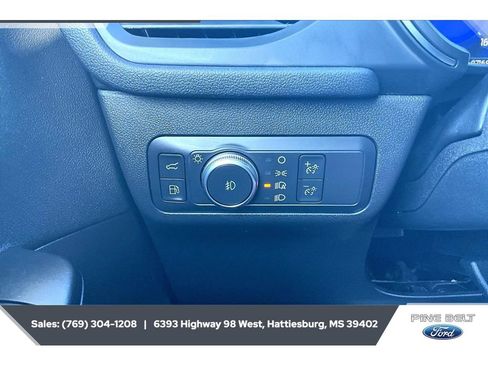 Used 2022 Ford Escape Titanium image 23