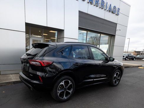 Certified 2025 Ford Escape ST-Line Elite w/ Premium Technology Package image 3