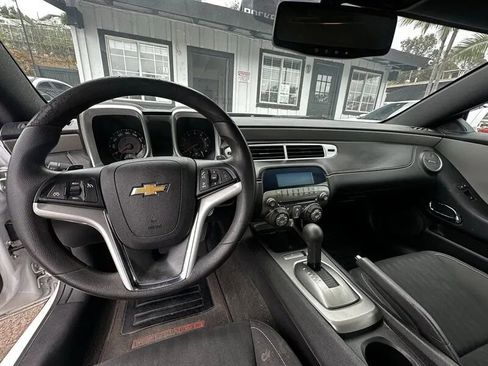 Used 2012 Chevrolet Camaro LS RWD image 18
