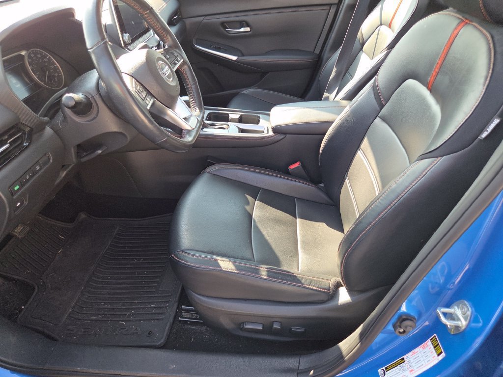 Used 2023 Nissan Sentra SR w/ SR Premium Package FWD image 6