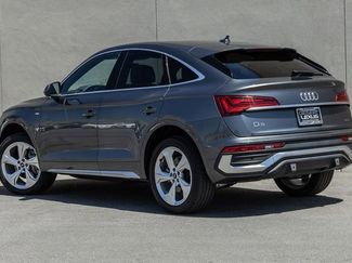 Used 2023 Audi Q5 2.0T Premium Plus w/ Premium Plus Package AWD/4WD video 3