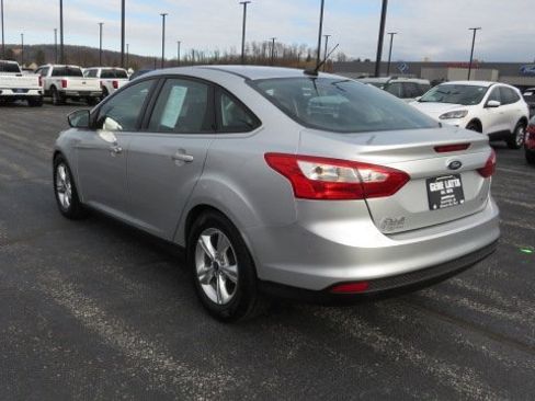Used 2013 Ford Focus SE image 5
