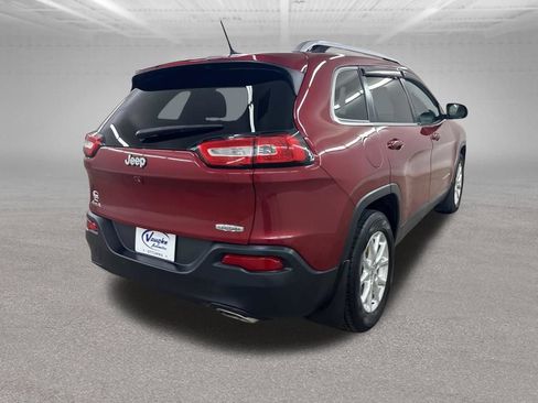 Used 2015 Jeep Cherokee Latitude w/ Cold Weather Group AWD/4WD image 14