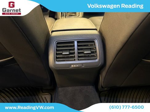 Used 2015 Volkswagen Golf SE FWD image 34