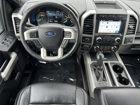 Used 2018 Ford F150 Lariat w/ Equipment Group 502A Luxury image 29