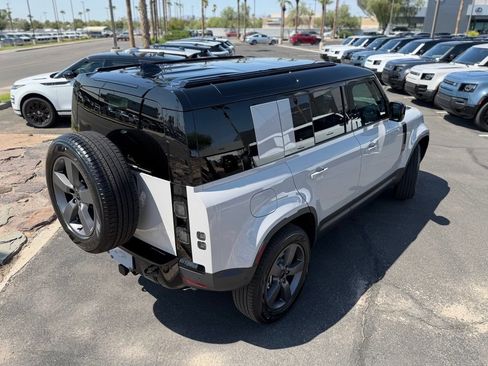 New 2026 Land Rover Defender 110 S AWD/4WD image 19