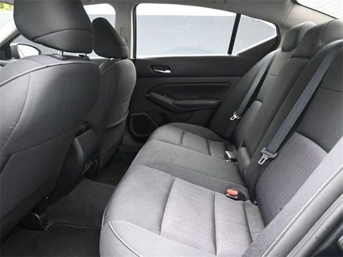 Used 2022 Nissan Altima 2.5 SV image 20