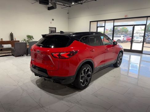 Used 2022 Chevrolet Blazer RS w/ Enhanced Convenience Package FWD image 9