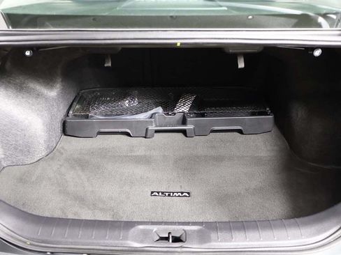 Used 2023 Nissan Altima 2.5 SV w/ SV Premium Package FWD image 19