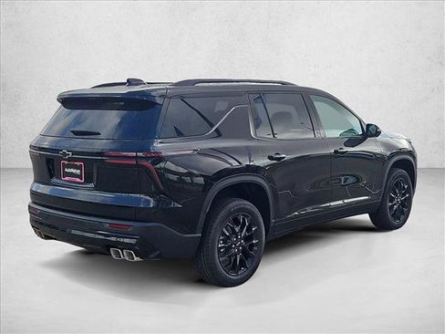 New 2026 Chevrolet Traverse LT w/ Midnight/Sport Edition image 2