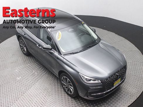 Used 2023 Lincoln Corsair Grand Touring w/ Equipment Group 301A AWD/4WD image 3