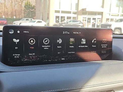 Used 2024 Genesis G80 image 12