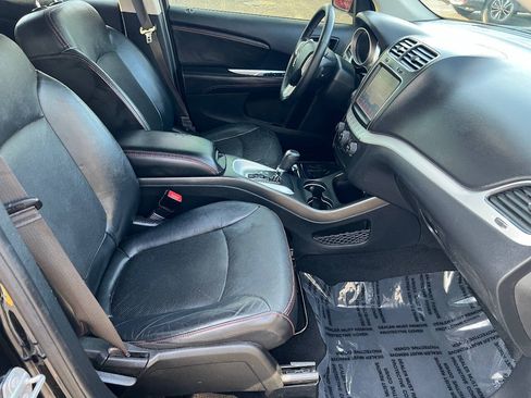 Used 2018 Dodge Journey GT AWD/4WD image 29