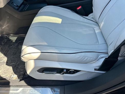New 2026 Acura RDX SH-AWD w/ Advance Package image 9