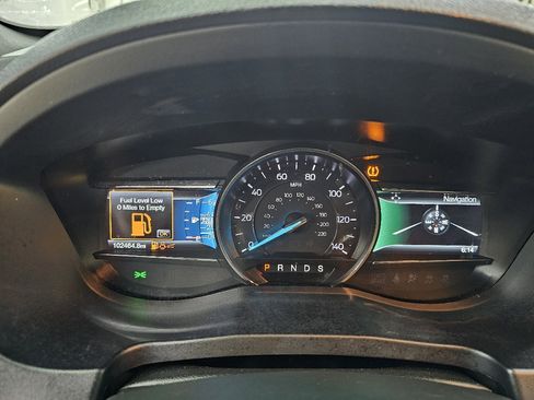 Used 2017 Ford Explorer Limited image 34