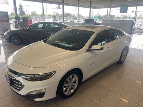 Used 2023 Chevrolet Malibu LT image 13