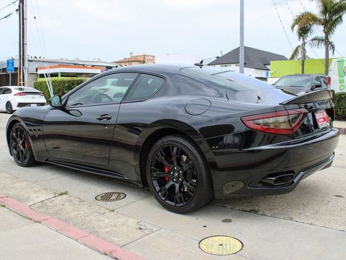 Used 2012 Maserati GranTurismo S RWD image 3
