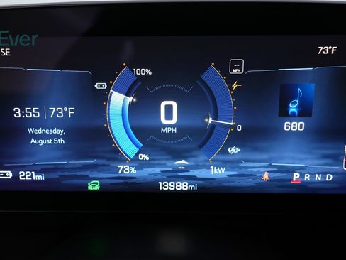 Used 2024 Chevrolet Blazer EV LT AWD/4WD image 7