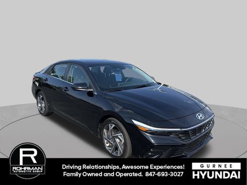 Certified 2025 Hyundai Elantra SEL FWD image 2