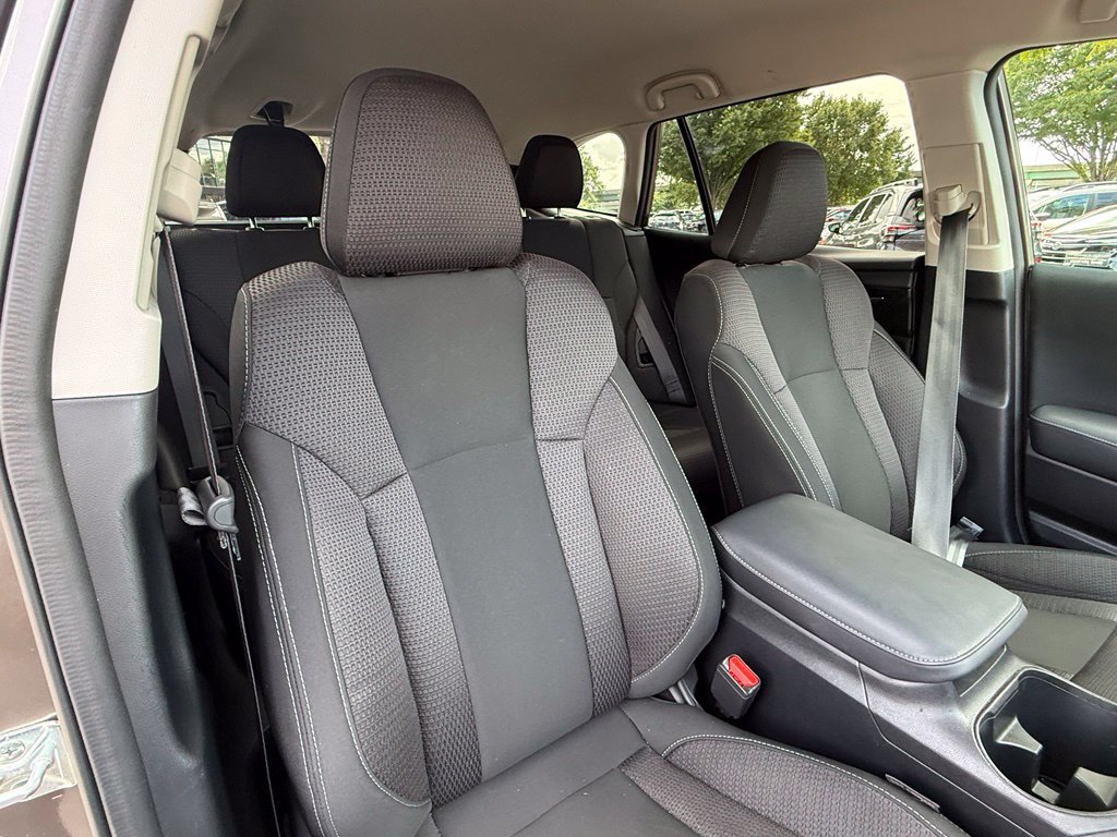 Certified 2024 Subaru Outback Premium AWD/4WD image 28