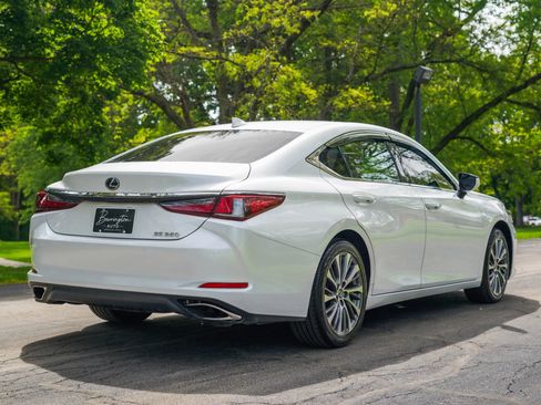 Used 2020 Lexus ES 350 w/ Premium Package FWD image 5