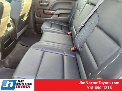 Used 2017 GMC Sierra 1500 SLT image 32