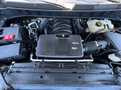 Used 2019 Chevrolet Silverado 1500 Custom Trail Boss w/ Custom Convenience Package AWD/4WD image 27